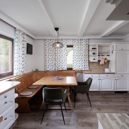 Alpine View Apartments Niedernsill Dış mekan fotoğraf