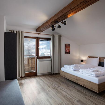 Alpine View Apartments Niedernsill Dış mekan fotoğraf