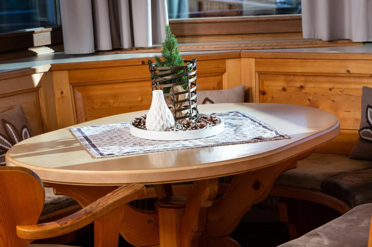 Alpine View Apartments Niedernsill Dış mekan fotoğraf