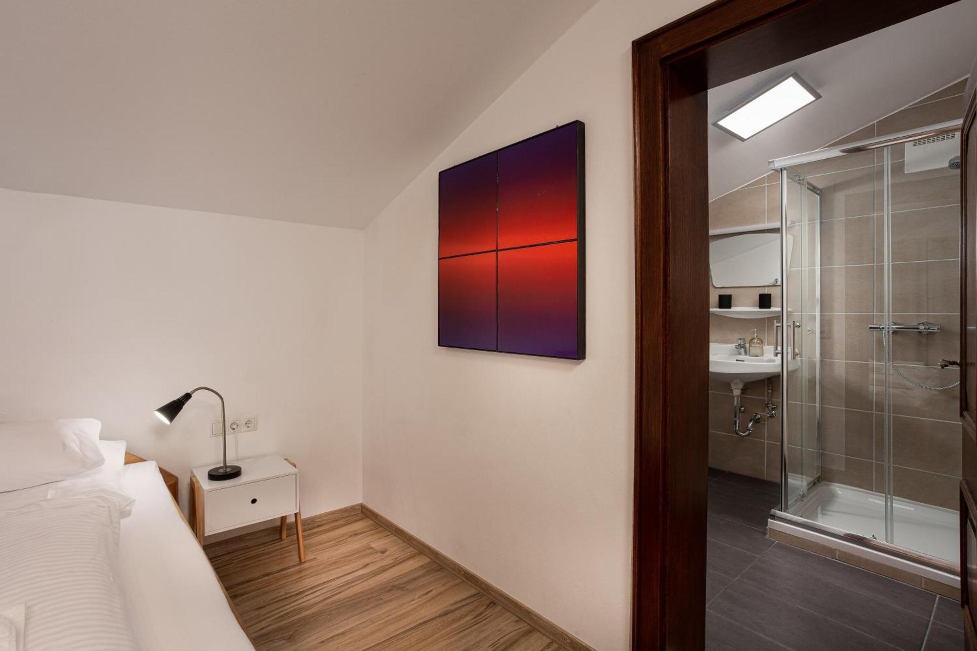 Alpine View Apartments Niedernsill Oda fotoğraf