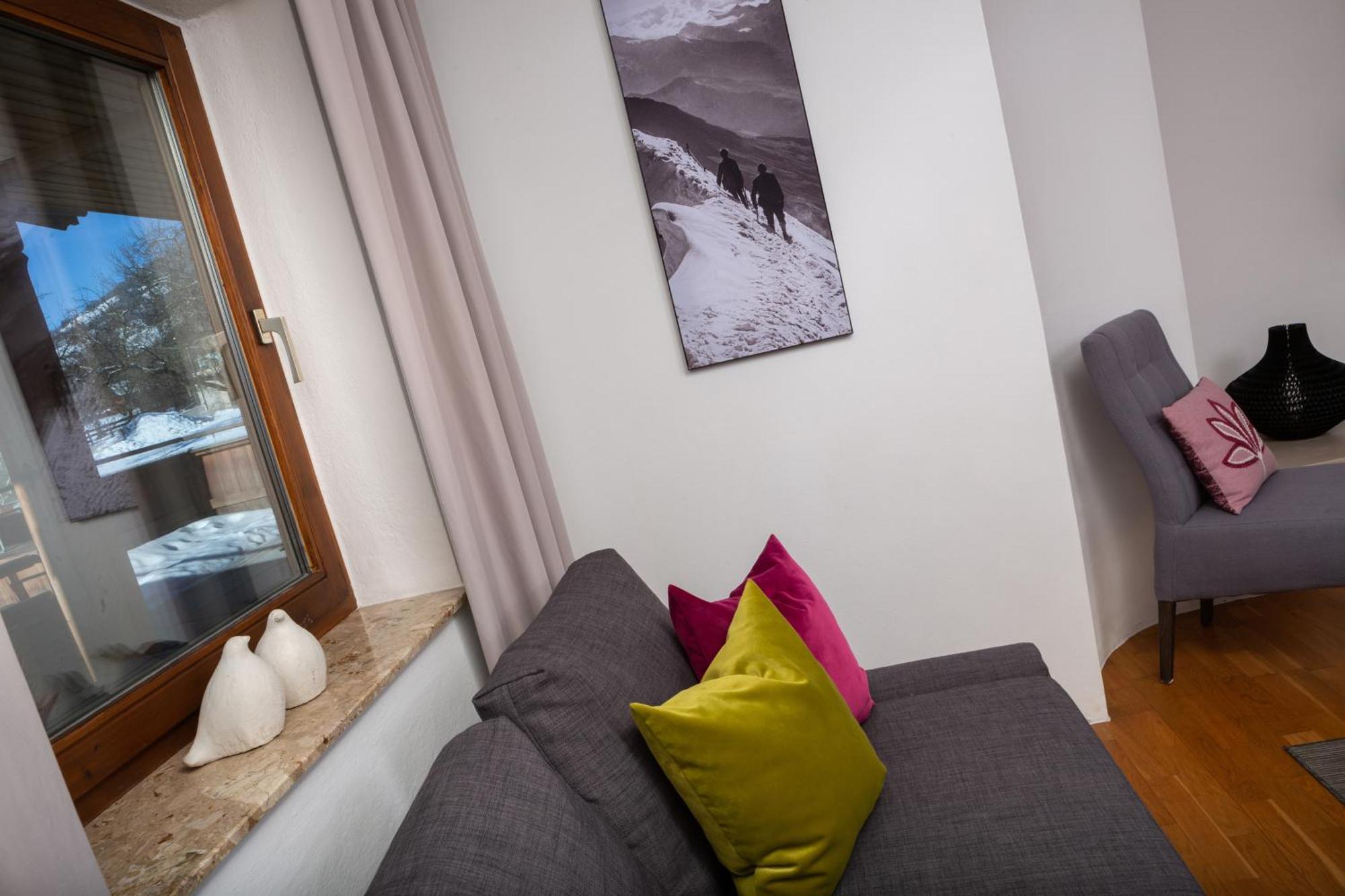 Alpine View Apartments Niedernsill Oda fotoğraf
